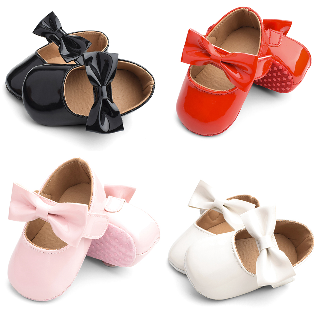 Zapatos de bebé con cordones