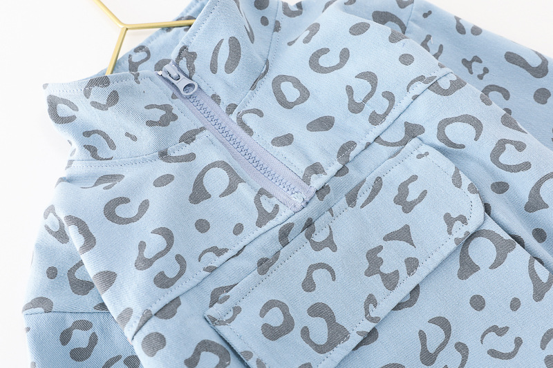Conjunto infantil estampado de invierno