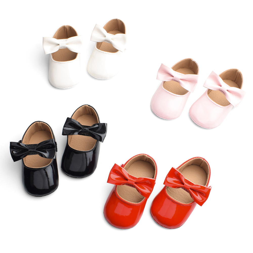 Zapatos de bebé con cordones