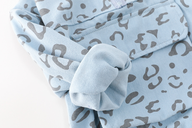Conjunto infantil estampado de invierno