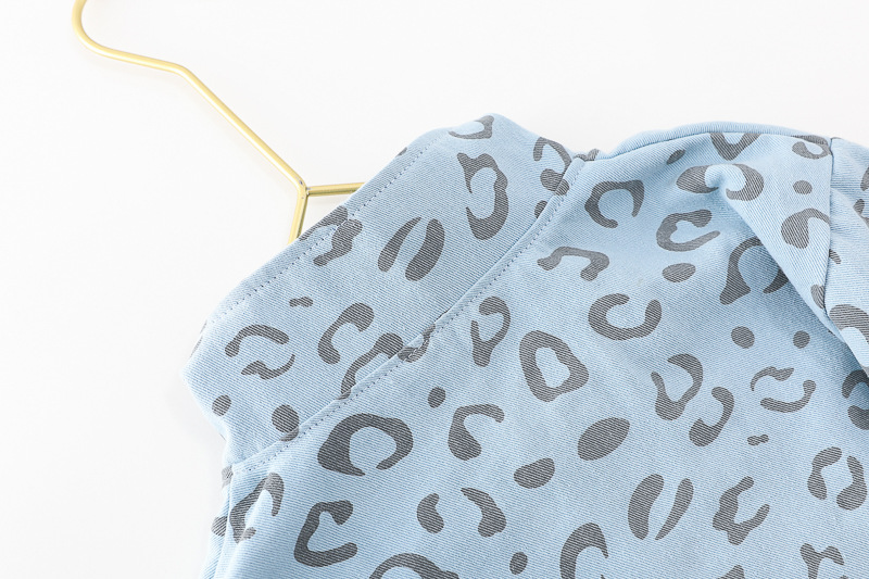 Conjunto infantil estampado de invierno