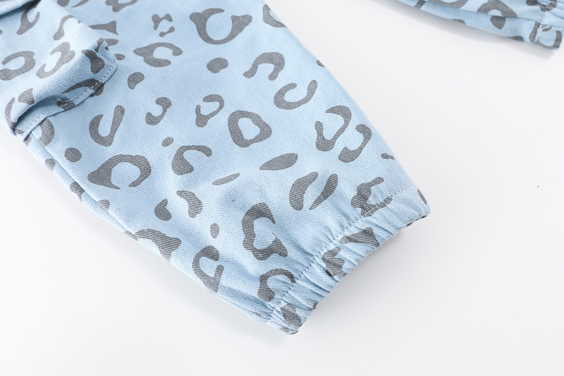 Conjunto infantil estampado de invierno