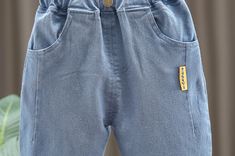 Conjunto infantil con chaqueta de cuadros