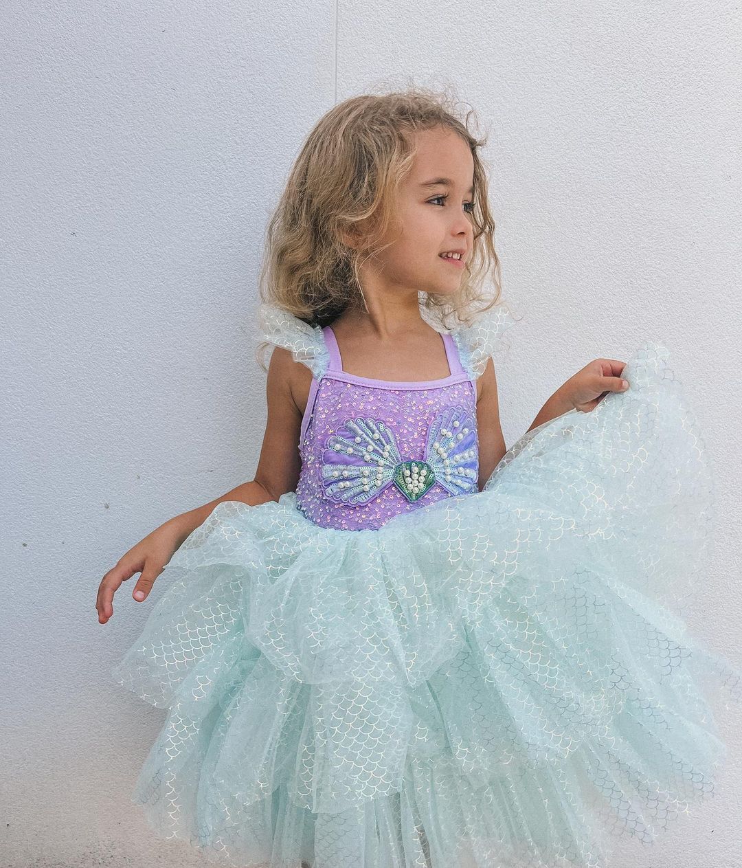 Vestido infantil de princesa sirena brillante