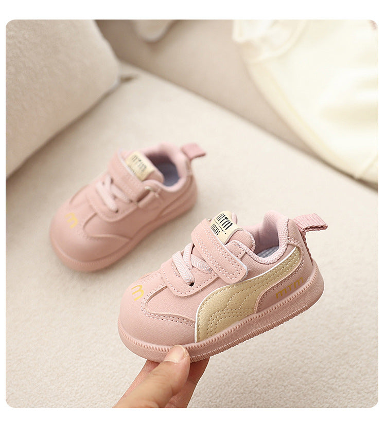 Children's sneakers with Velcro