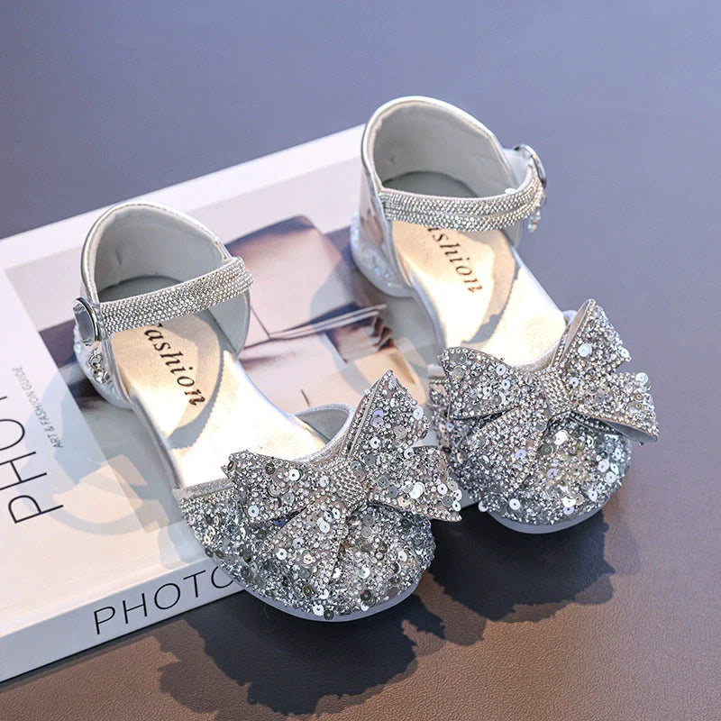 Sandalias de moda para niños brillantes