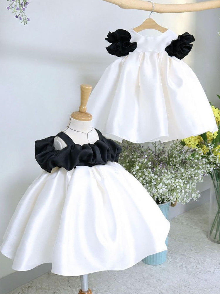Vestido de fiesta blanco y negro