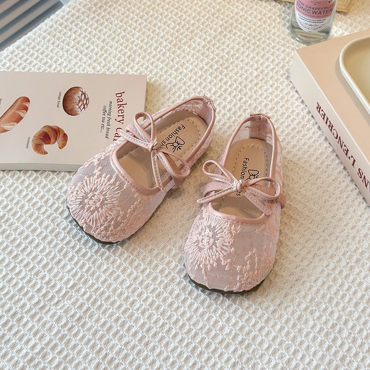 Zapatos florales para niñas