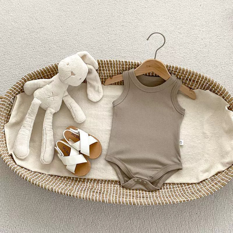 بدلة صيفية مضلعة للأطفال