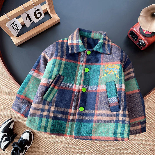 Chaqueta abotonada a cuadros para niña