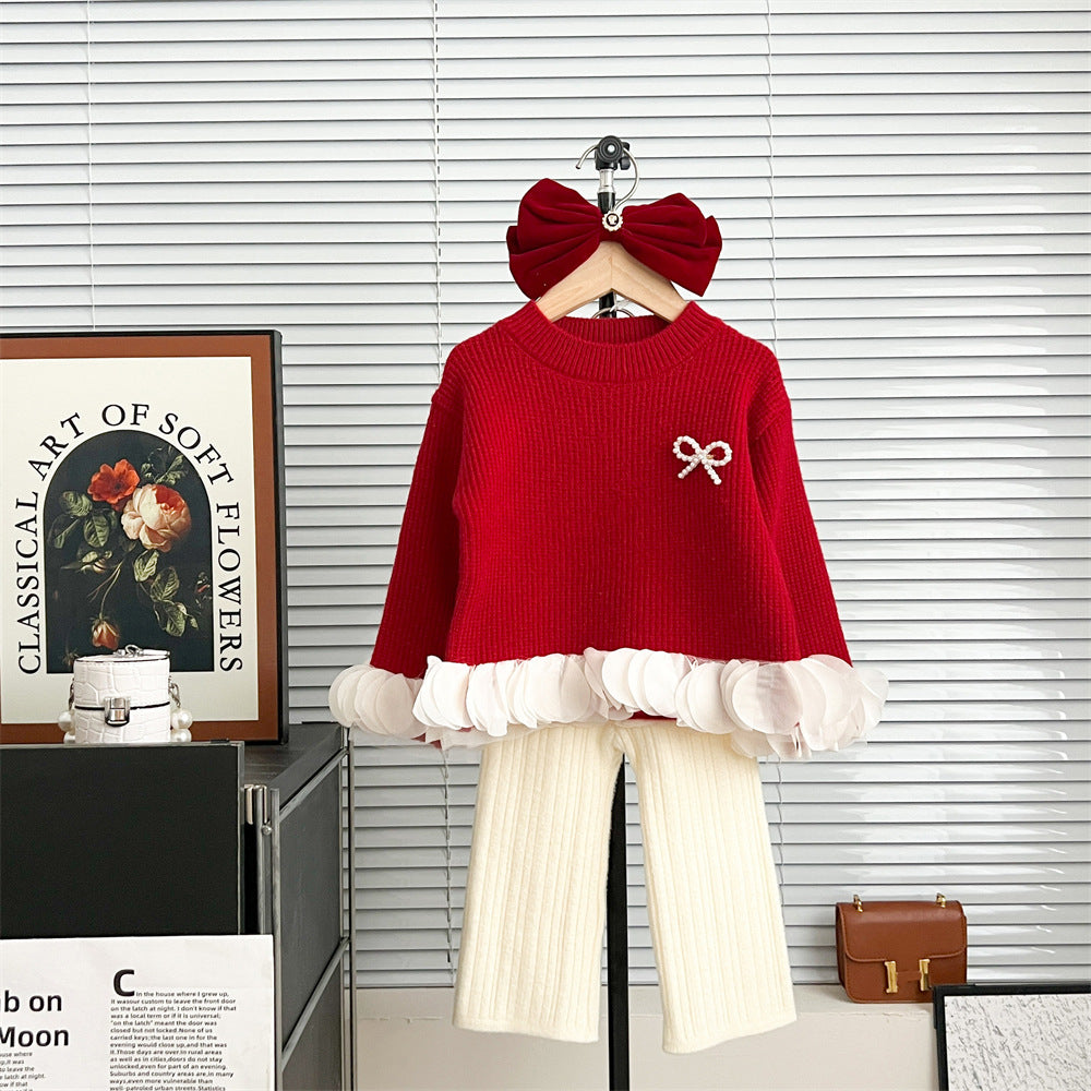 Girls’ Outfit with Hem Details