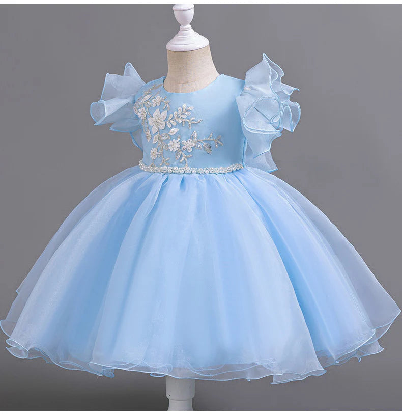 Vestido de fiesta infantil con flores y mangas voladoras