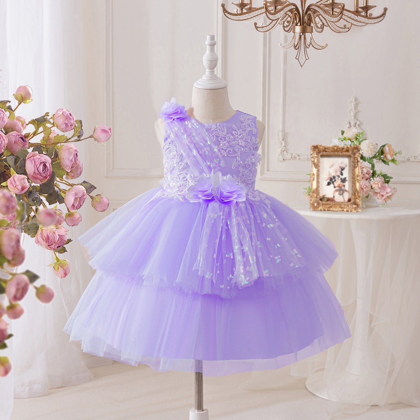 Vestido de fiesta con flores de tul