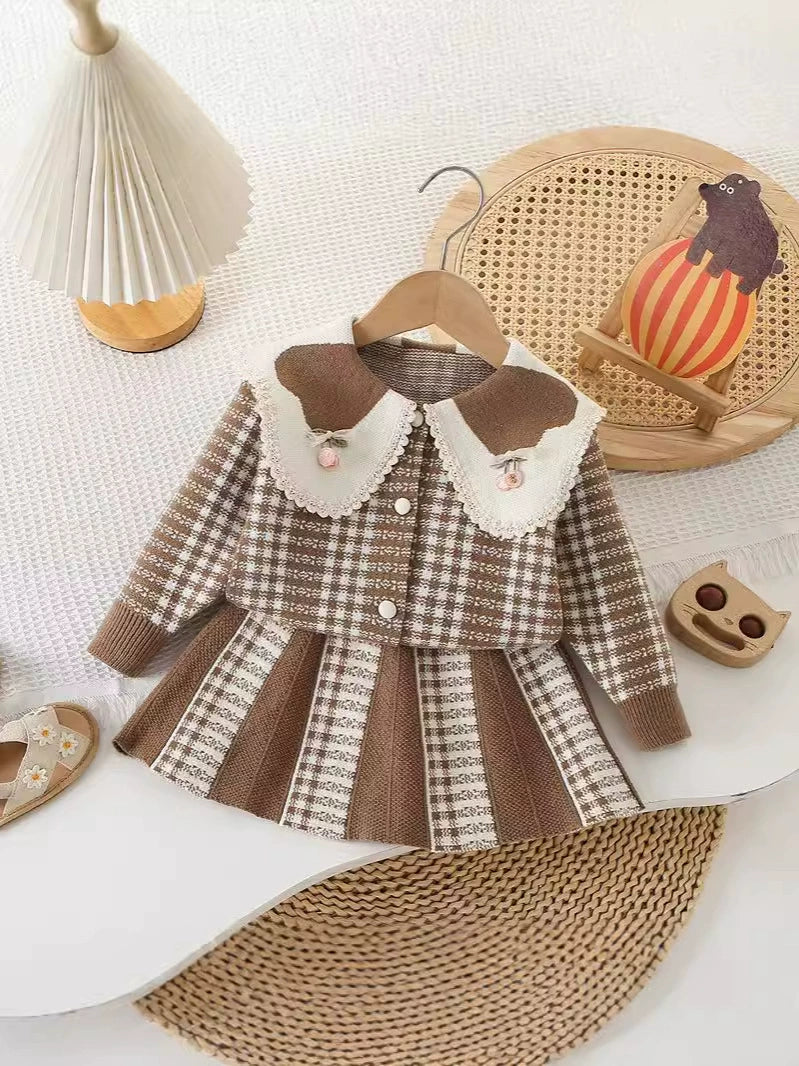 Girls' Plaid Knit Set