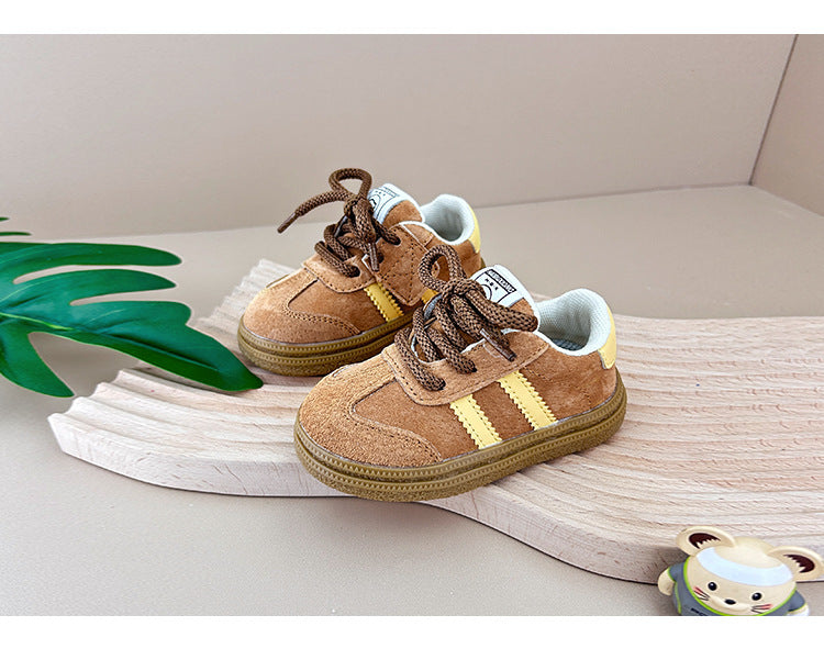 Zapatillas deportivas con cordones para niños AD