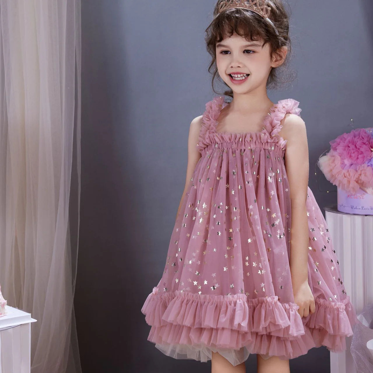 Vestido infantil de tul con estrellas