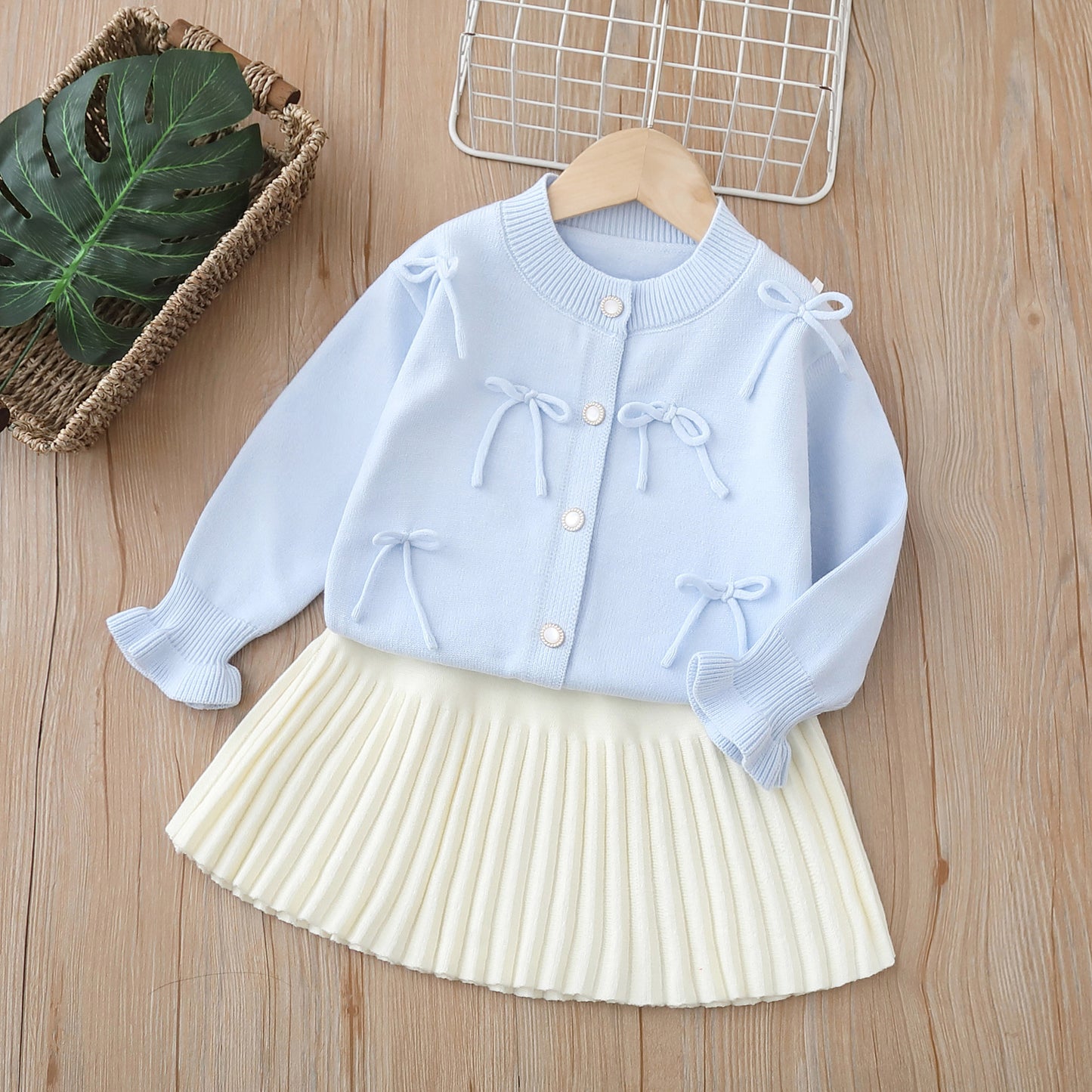Girls' Knitting Set with Bows