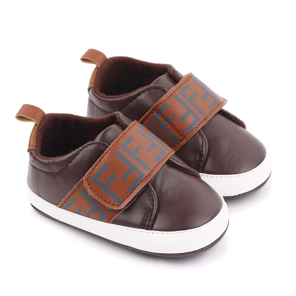 Zapatillas de velcro para niños