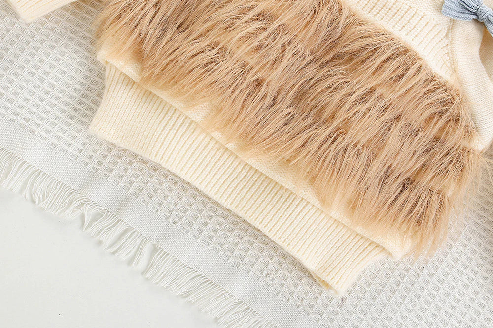 Children's Knit Set with Bow and Fur