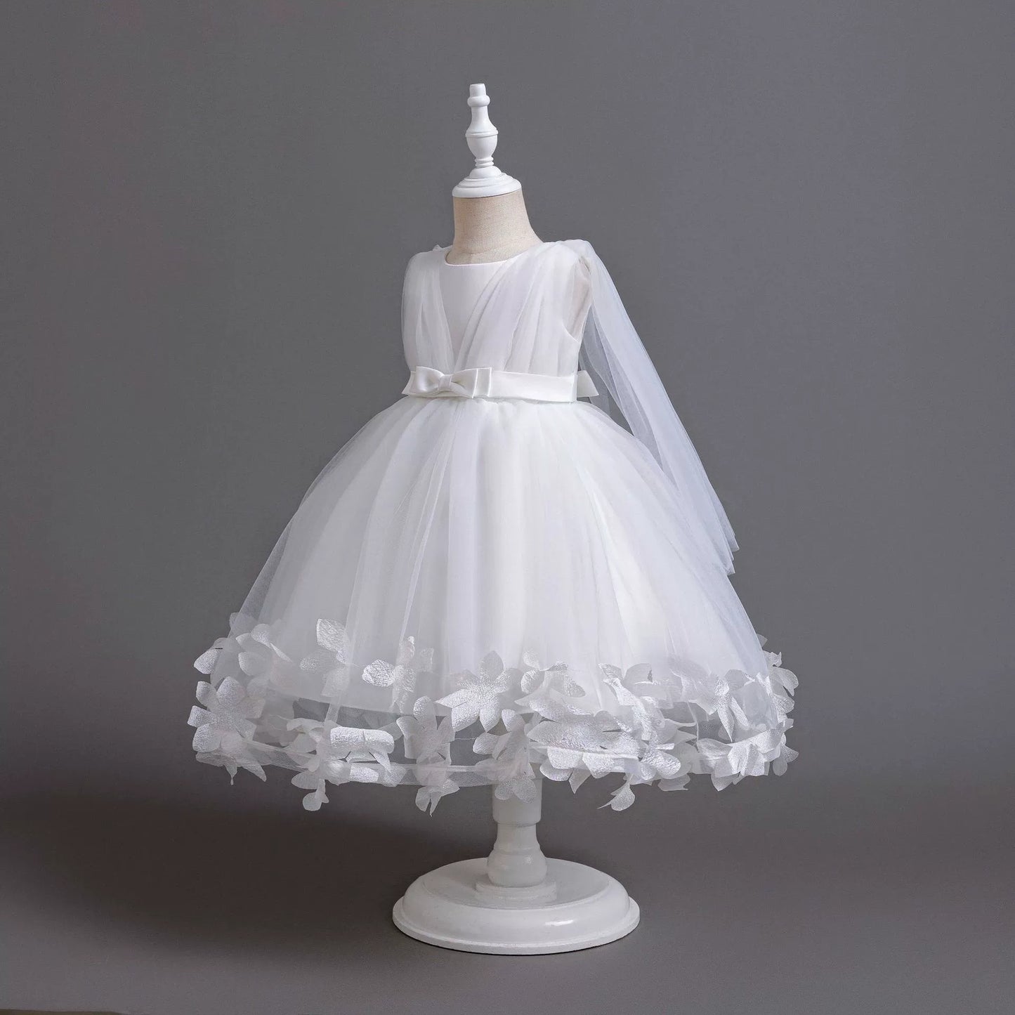 Vestido de fiesta infantil con flores de tul