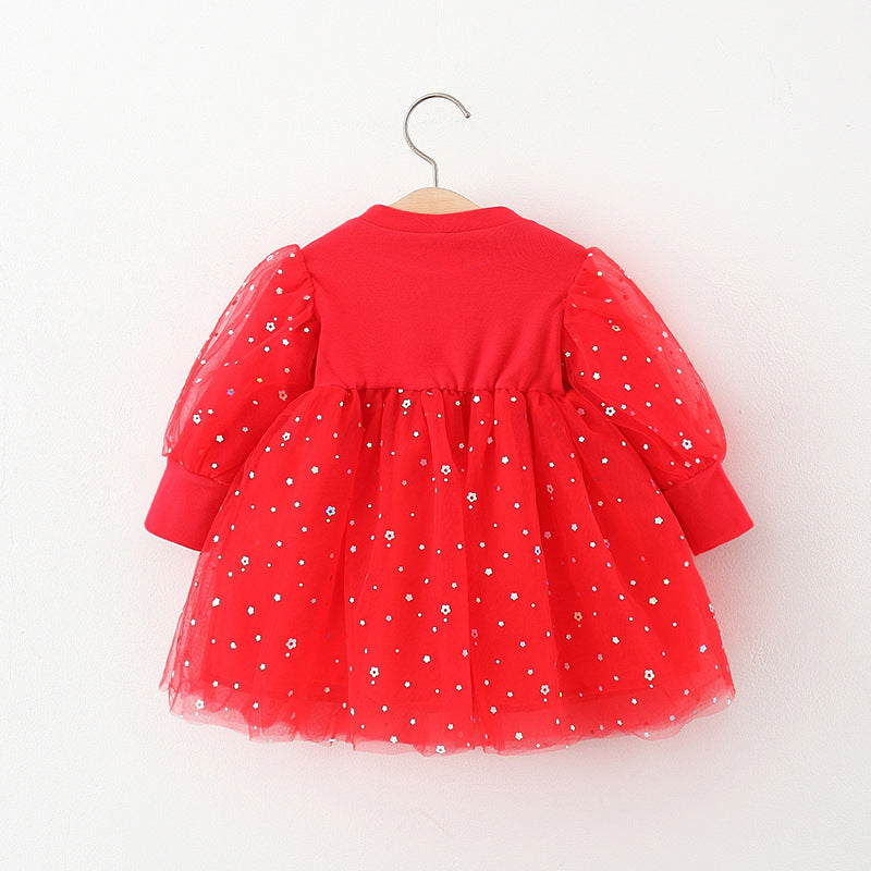Vestido infantil con flores rojas