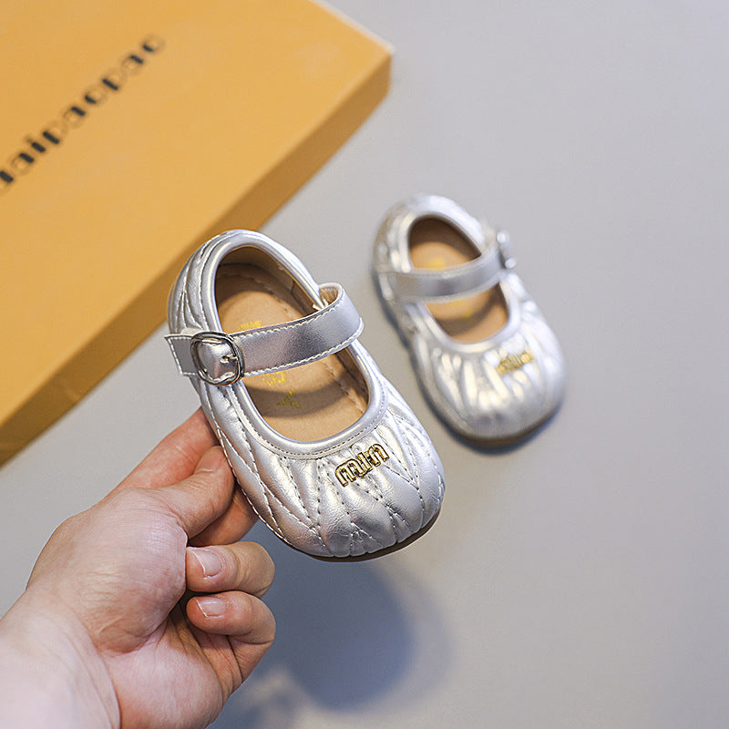 Zapato plano infantil con hebilla MM