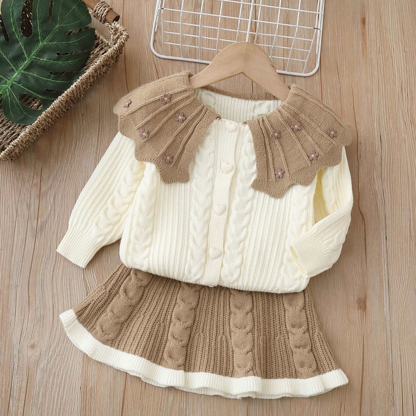 Girls' Flower Knit Set