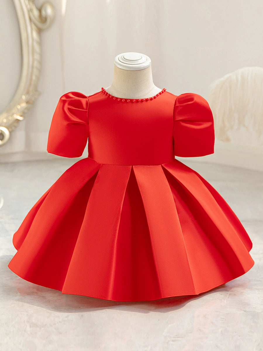 Vestido de fiesta abullonado con perlas