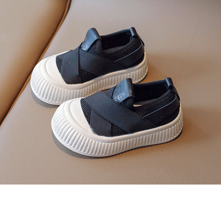 Zapatillas trenzadas de moda para niños