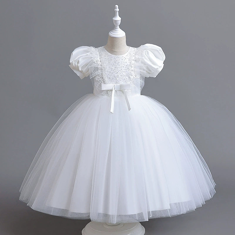 Vestido infantil con flores brillantes