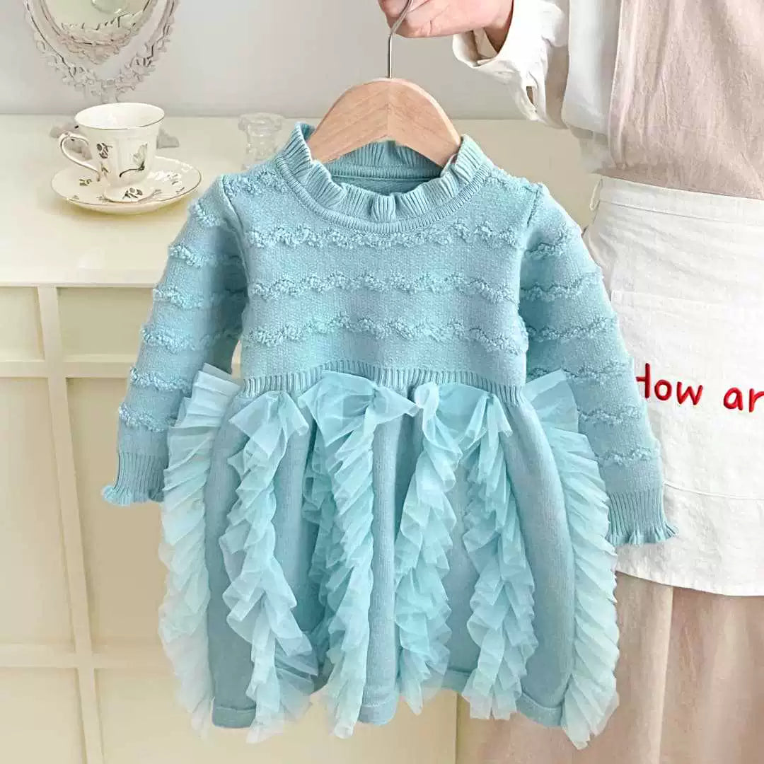 Vestido infantil de punto con volantes