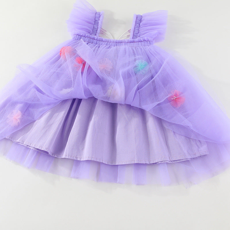 Vestido infantil de tul con alas y flores