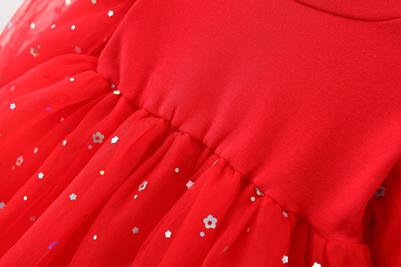 Vestido infantil con flores rojas