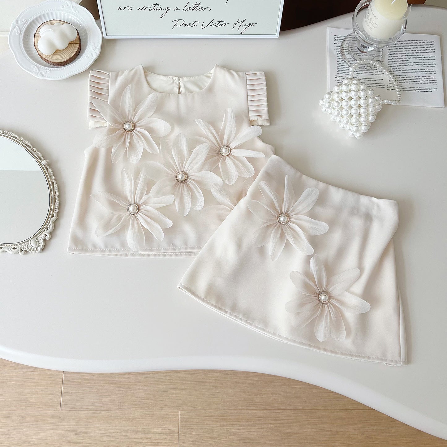 Children's Set With Flowers
