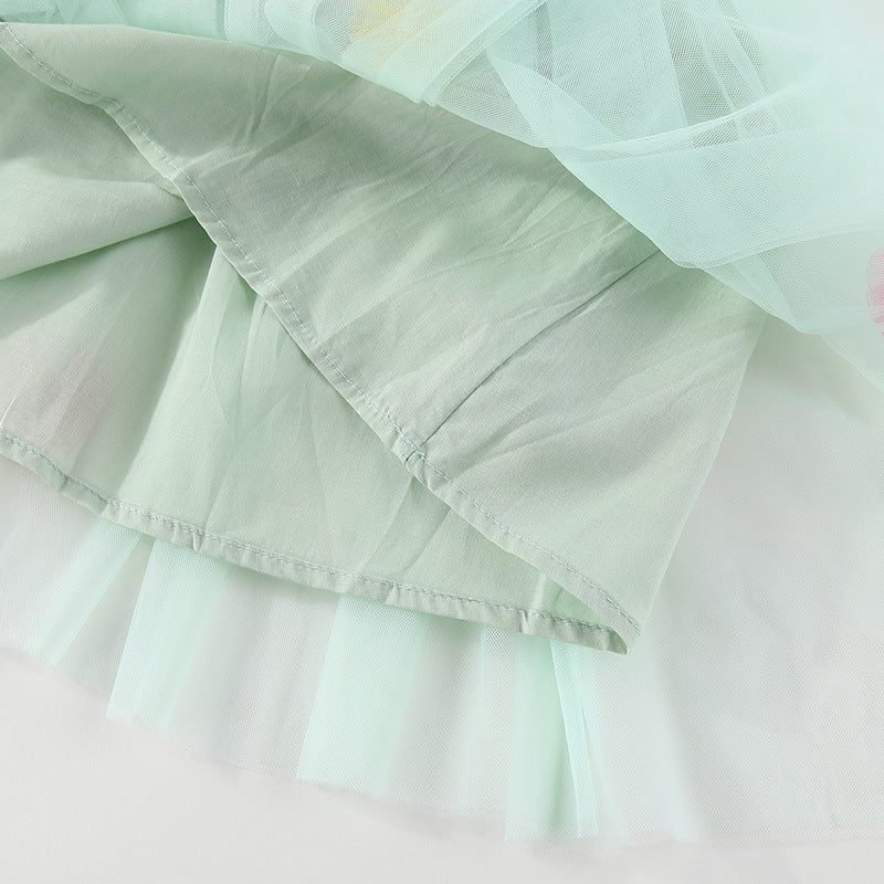 Vestido infantil de tul con alas y flores