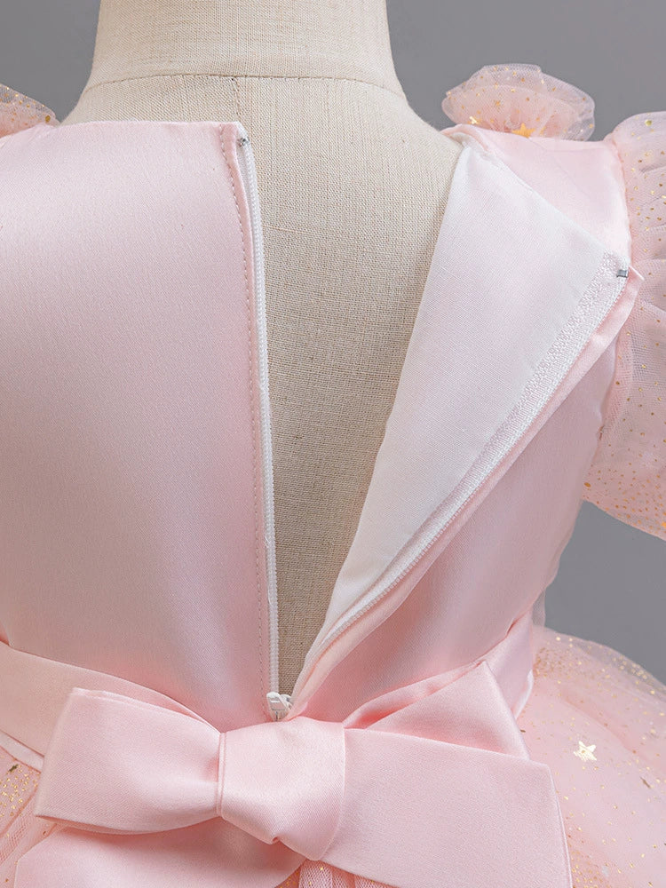 Vestido de fiesta infantil con flores y destellos