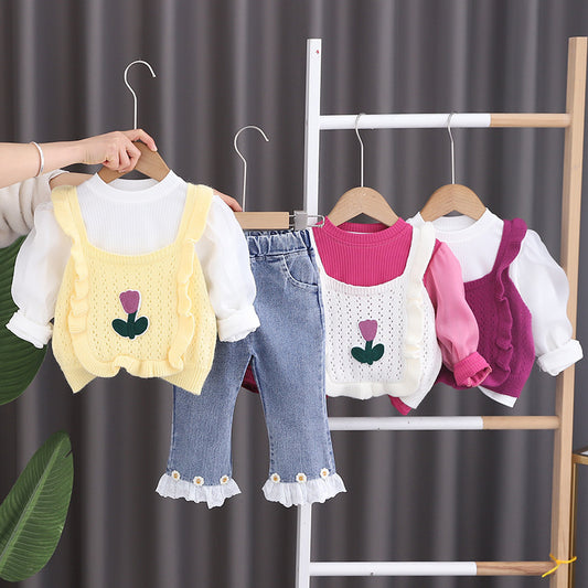 3-Piece Children's Set with Little Flowers