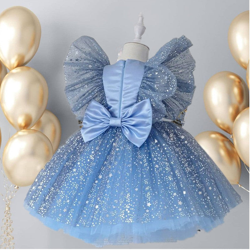 Vestido de fiesta infantil con tul y estrellas