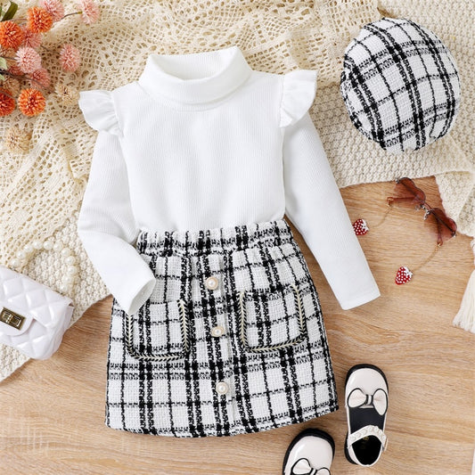 Conjunto infantil con cuello alto y gorro