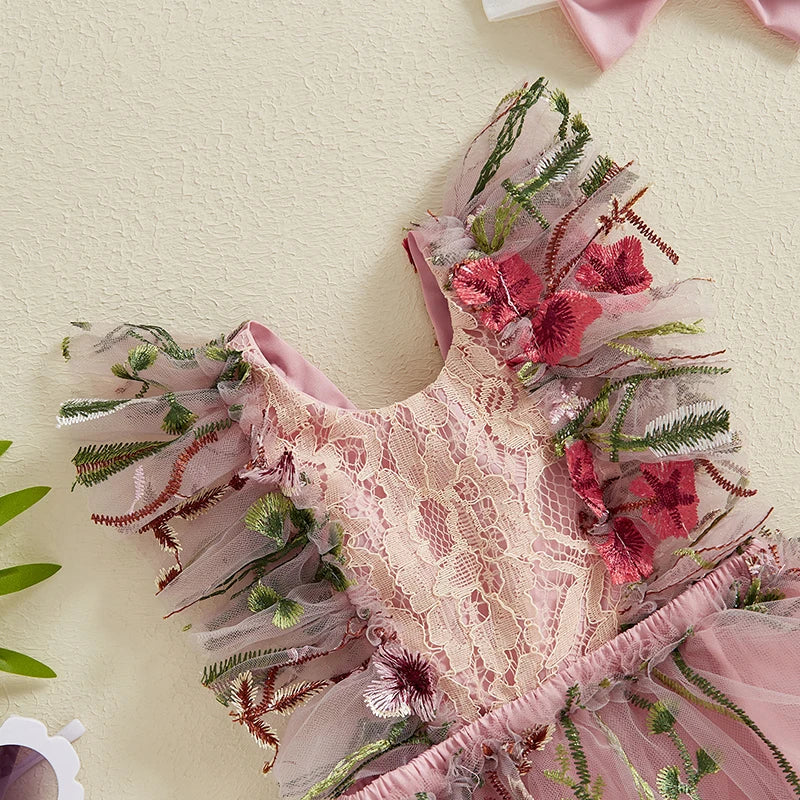 Vestido infantil con bordado floral para niñas