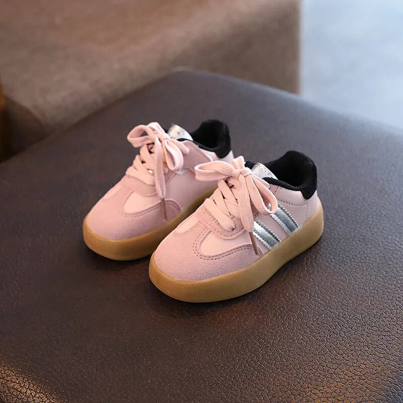 Zapatillas deportivas con cordones AD para niños