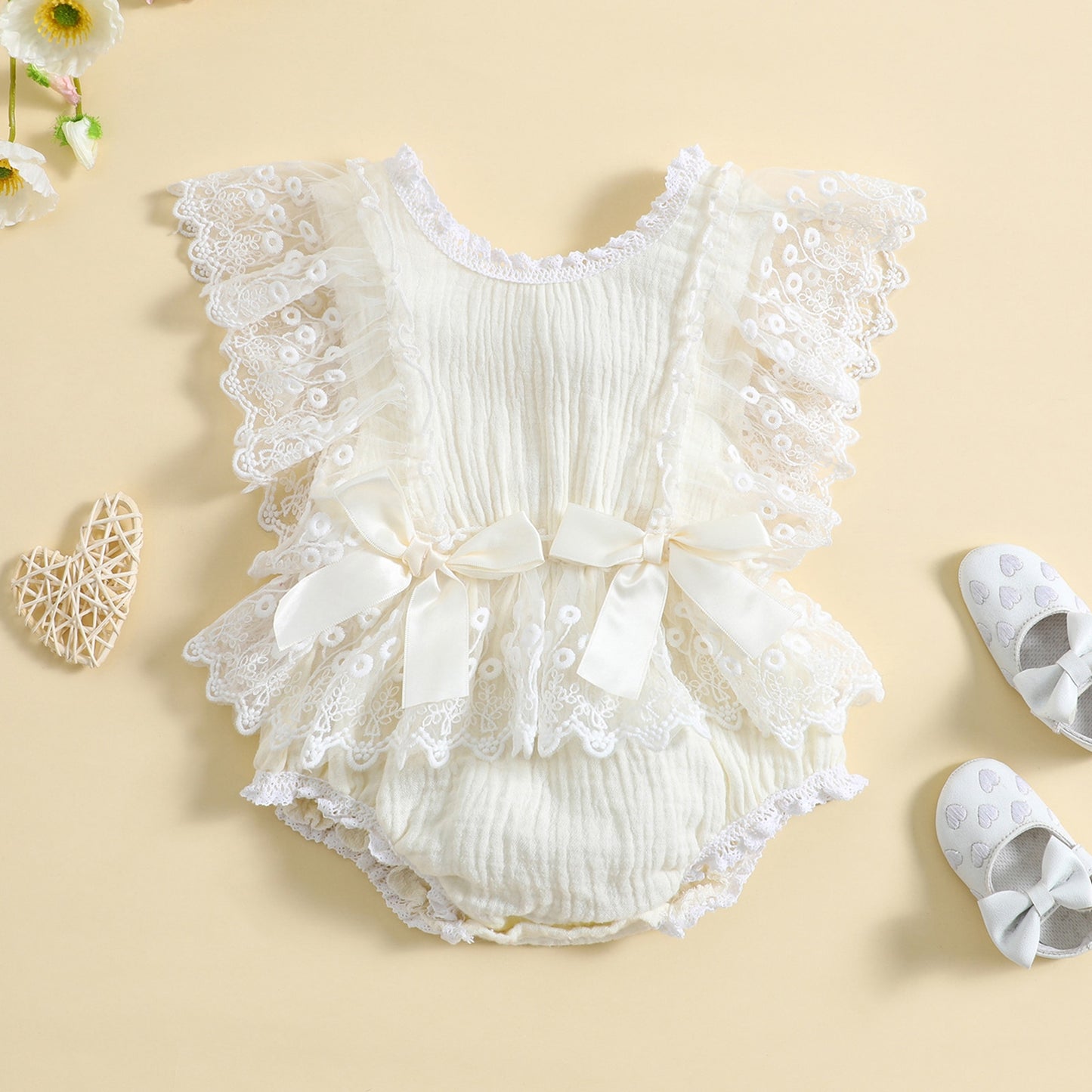 Body de encaje floral para bebé
