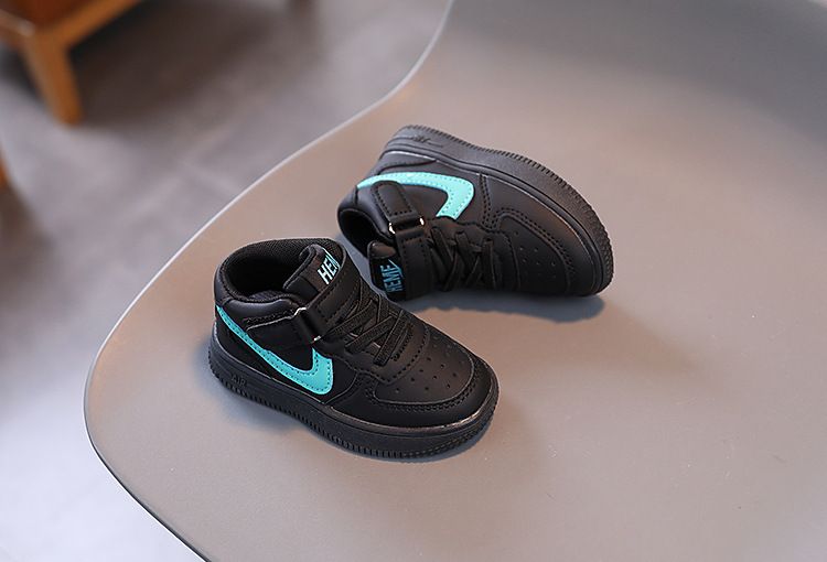 Zapatillas NK Boot Velcro para niños