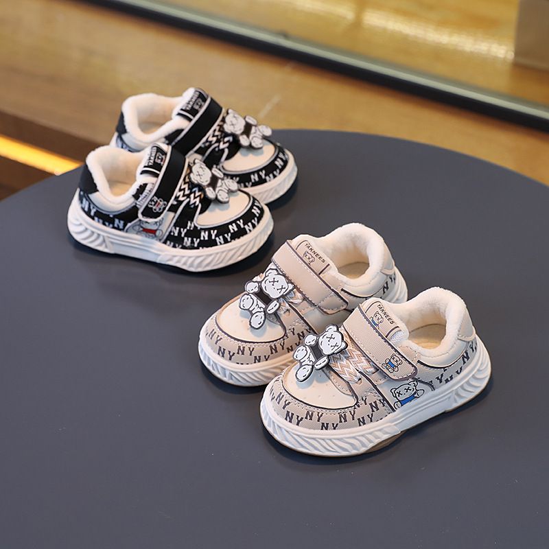 Zapatillas de velcro y oso de Nueva York para niños
