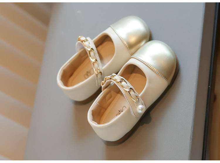 Zapato infantil con metalizado