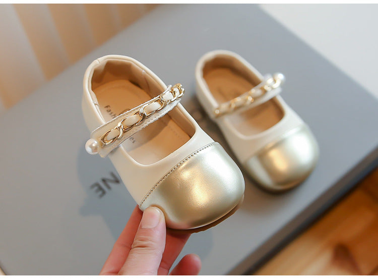 Zapato infantil con metalizado