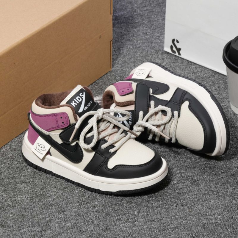 Zapatillas deportivas para niños NK Boot