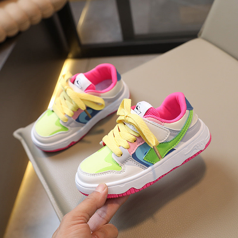 Zapatillas de colores para niños