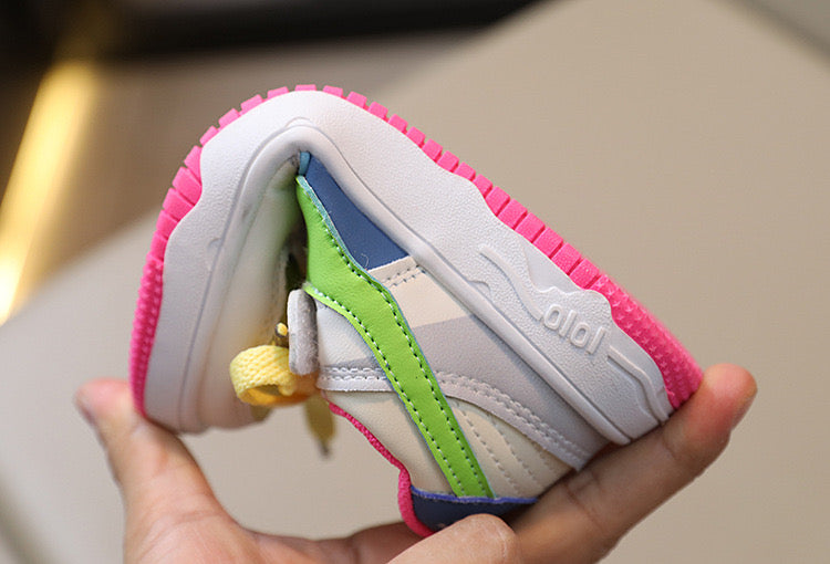 Zapatillas de colores para niños