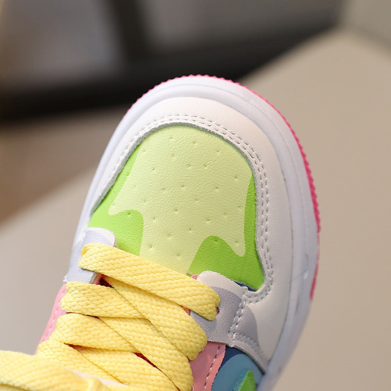 Zapatillas de colores para niños